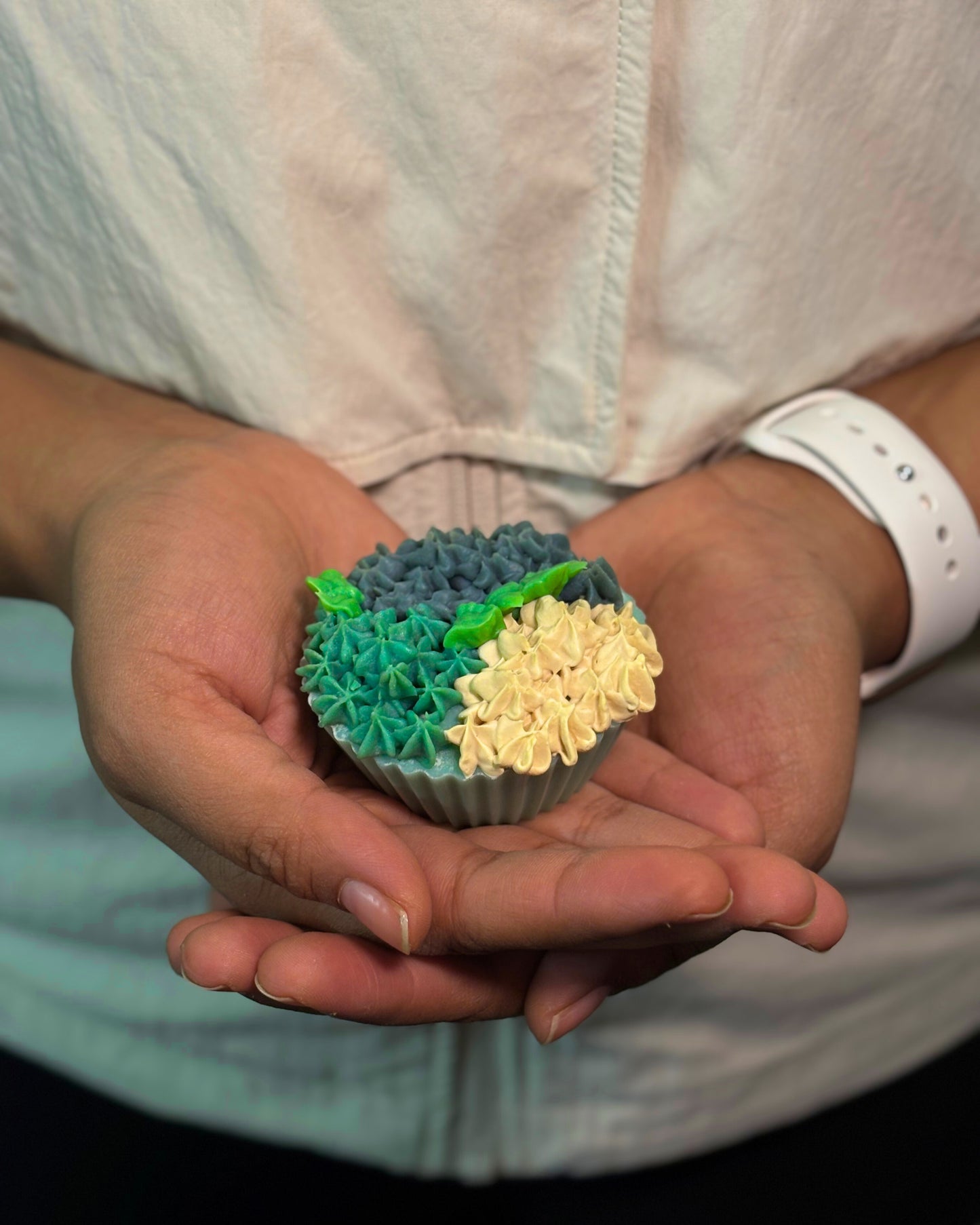HYDRANGEA CUPCAKE SOAP